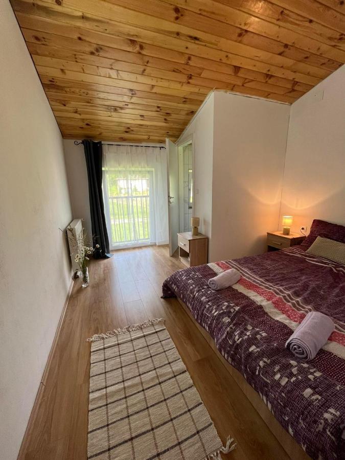 Rooms Ljubenko Karlovac Eksteriør billede