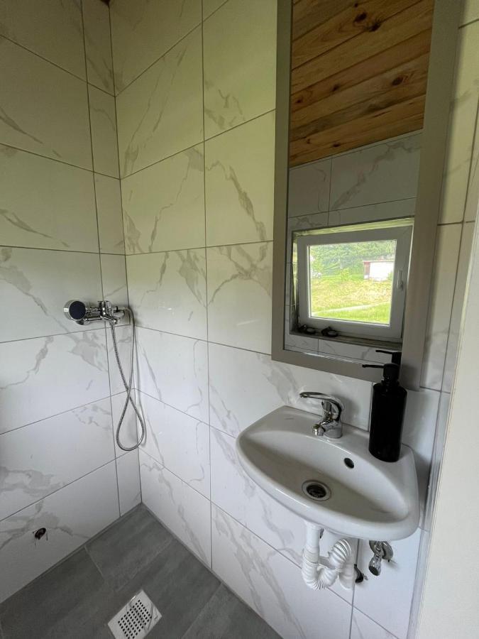 Rooms Ljubenko Karlovac Eksteriør billede